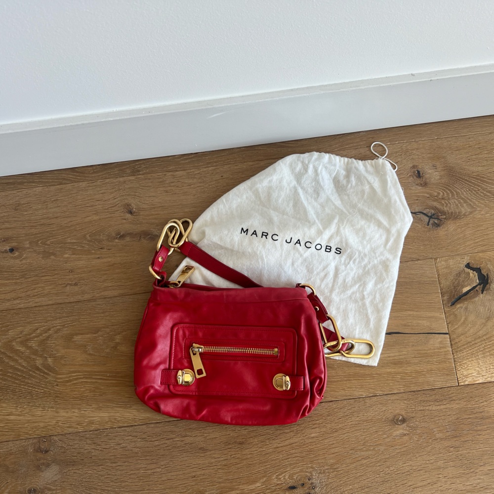Marc Jacobs Owen Red Leather Shoulder Bag